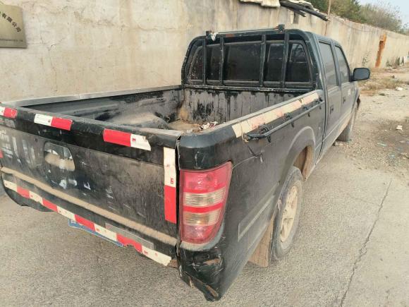 [青岛·鲁U] 二手江铃宝典2016款 2.8T新超值柴油两驱加长货基本型长JX493ZLQ4F