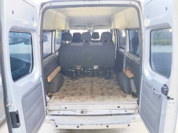 [无锡·苏B] 二手福特新世代全顺2016款 2.2T短轴6座中顶多功能车