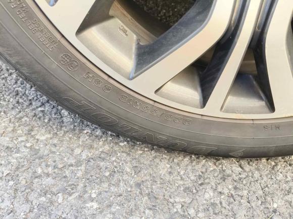 [上海·沪B] 二手三菱欧蓝德2016款 2.4L 四驱精英版 5座