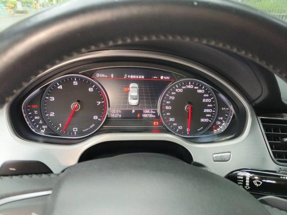 [成都·川A] 二手奥迪奥迪A82013款 A8L 30 FSI 舒适型