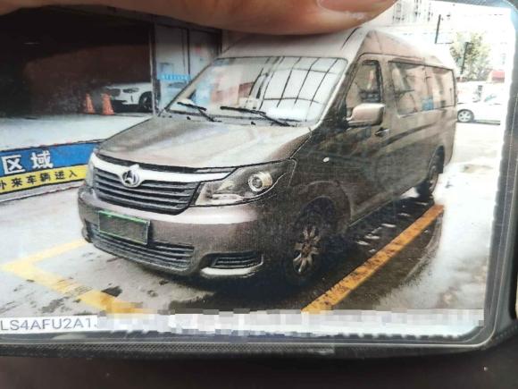 [苏州·苏E] 二手长安凯程长安睿行M902018款 2.0L超值型高顶对开门6座4G94S