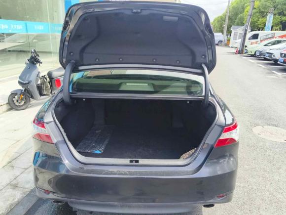 [上海·沪D] 二手丰田凯美瑞2018款 2.0G 豪华版