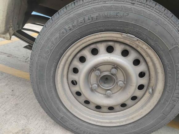 [苏州·苏E] 二手金龙金威2016款 2.0L实用超值版4G20