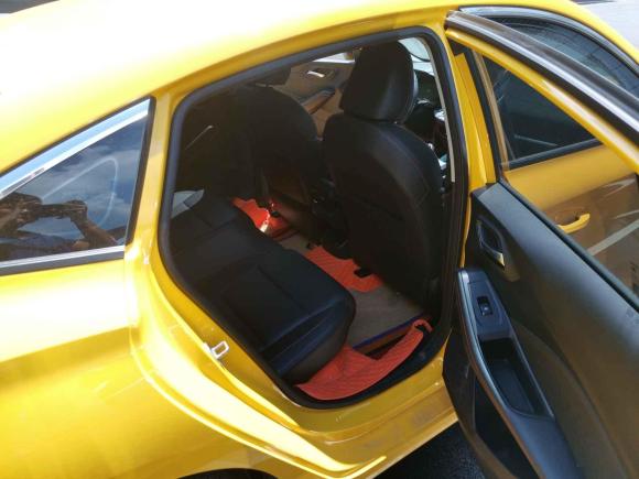 [上海·沪F] 二手名爵MG52022款 300TGI DCT潮越豪享版