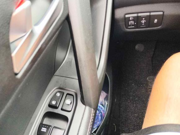 [深圳·粤S] 二手现代北京现代ix252017款 1.6L 自动智能型