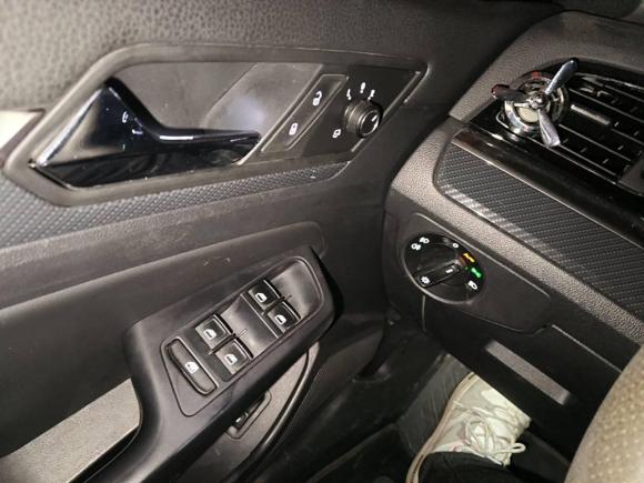 [上海·沪L] 二手大众凌渡2017款 2.0T GTS