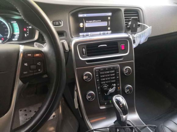 [北京·京N] 二手沃尔沃沃尔沃S602014款 S60L T5 智越版