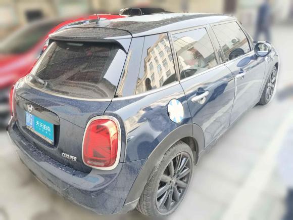 [金华·浙G] 二手MINIMINI2018款 1.5T COOPER 艺术家 五门版