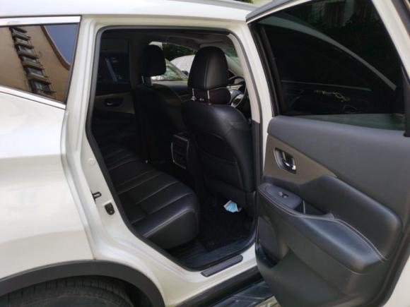 [上海·沪J] 二手日产楼兰2015款 2.5L XL 两驱智尚版