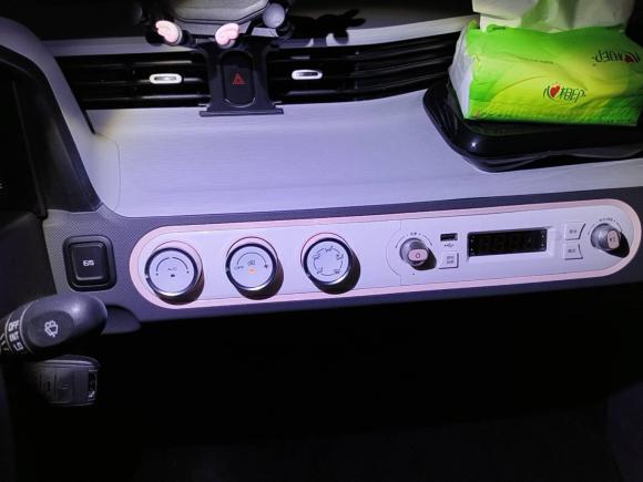 [深圳·粤B] 二手五菱汽车宏光MINIEV2021款 马卡龙时尚款 磷酸铁锂