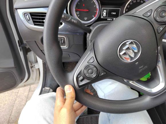 [上海·沪C] 二手别克威朗2016款 两厢 15S 自动领先型