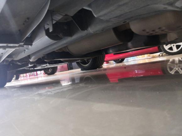 [无锡·苏B] 二手路虎揽胜运动版2010款 5.0 NA V8 HSE