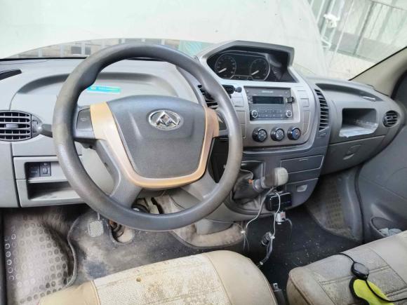 [温州·闽J] 二手上汽大通MAXUS新途V802016款 2.5T 手动傲运通国IV短轴中顶6座