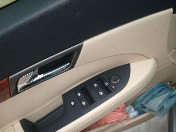 [苏州·苏E] 二手荣威荣威7502007款 2.5L 典雅版AT