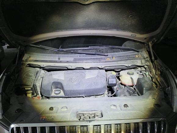 [苏州·苏E] 二手别克别克GL82014款 3.0L GT豪华商务豪雅版