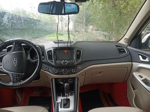 [南京·苏A] 二手奇瑞瑞虎52014款 2.0L CVT家悦版