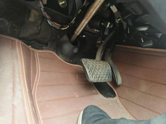 [青岛·鲁U] 二手奔腾奔腾B702014款 2.0L 自动豪华型