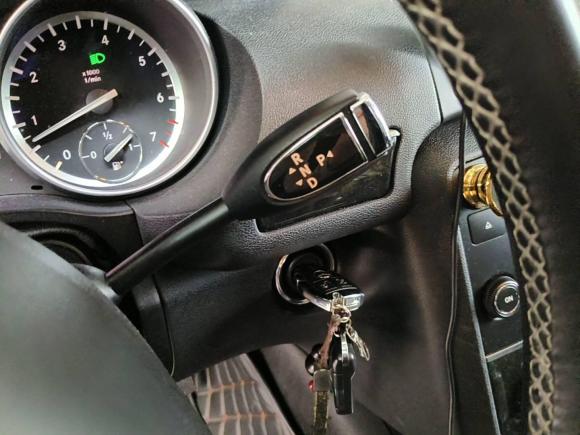 [深圳·粤B] 二手奔驰奔驰R级2017款 R 320 4MATIC 商务型臻藏版