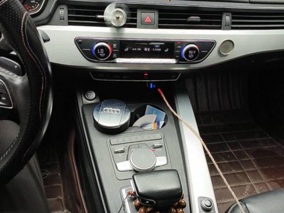 [湖州·浙E] 二手奥迪奥迪A4L2018款 30周年年型 40 TFSI 时尚型