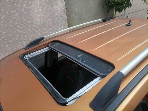 [佛山·粤X] 二手中华中华V32016款 1.5T 自动旗舰型