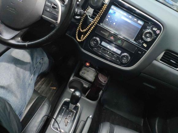 [苏州·沪B] 二手三菱欧蓝德2013款 2.4L 四驱豪华导航版 5座