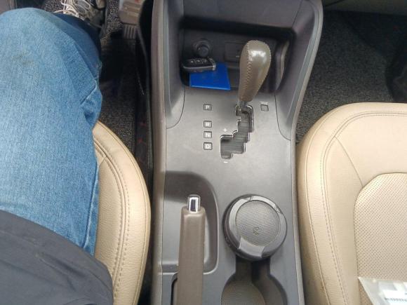 [芜湖·皖B] 二手现代北京现代ix352010款 2.0L 自动两驱精英版GLS