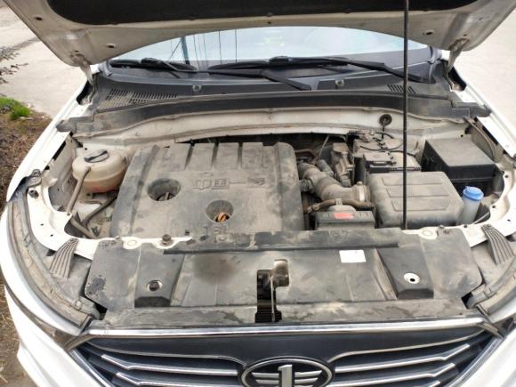 [台州·豫E] 二手奔腾奔腾X402017款 1.6L 自动互联智酷型