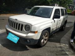 [台州·浙J]Jeep&nbsp;&nbsp;自由客&nbsp;&nbsp;2014款2.4L运动版