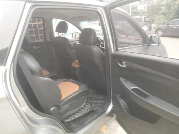 [广州·粤A] 二手五菱汽车五菱宏光S32019款 1.5T 手动舒适型 国VI