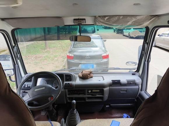 [武汉·鄂A] 二手五十铃庆铃五十铃T172021款 3.0T柴油两驱栏板车标准轴距4KH1CT6H1