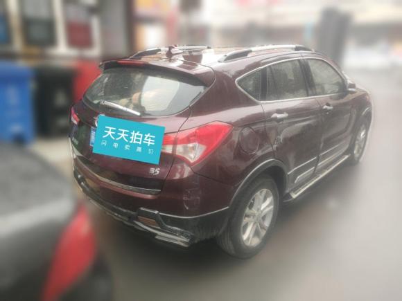 [南昌·赣A] 二手海马海马S52015款 1.5T CVT旗舰型