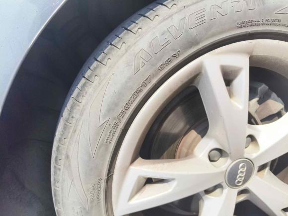 [湖州·浙E] 二手奥迪奥迪A4L2017款 40 TFSI 时尚型