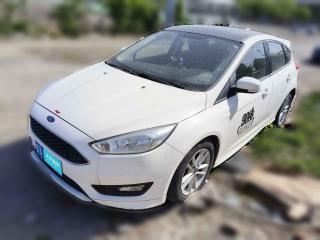 福特福克斯2018款 两厢经典 1.6L 手动风尚型智行版