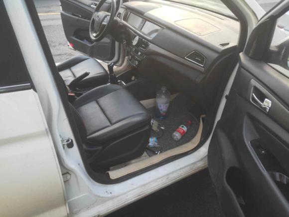 [杭州·皖K] 二手长安凯程长安欧尚A6002017款 1.5L 手动豪华型