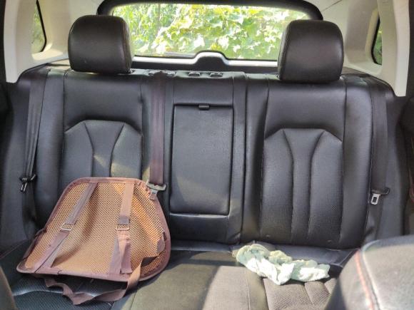 [苏州·苏E] 二手众泰大迈X52017款 白金版 1.5T 手动尊享型