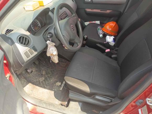 [常州·苏L] 二手铃木雨燕2011款 1.3L 手动超值版