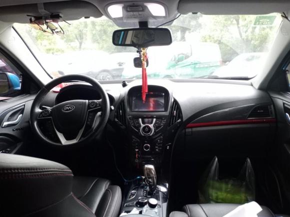 [上海·沪D] 二手比亚迪秦新能源2014款 1.5T 酷黑骑士旗舰型