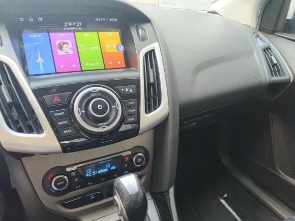 [深圳·粤B] 二手福特福克斯2012款 三厢 1.6L 自动风尚型