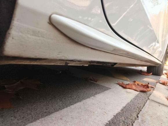 [武汉·鄂A] 二手奥迪奥迪A4L2011款 2.0 TFSI 标准型