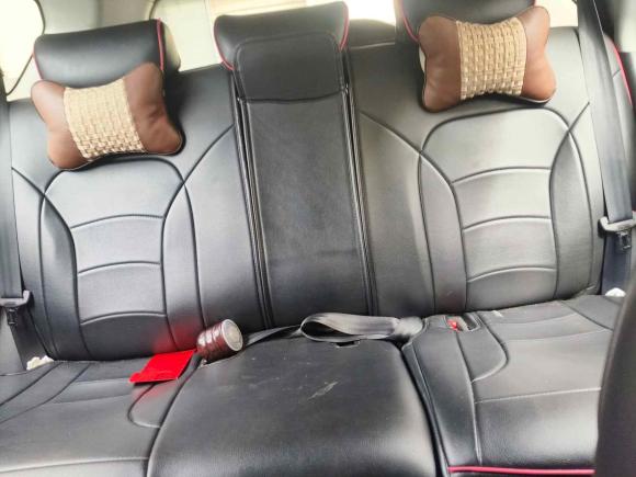 [义乌·赣L] 二手哈弗哈弗H62014款 运动版 1.5T 手动两驱精英型