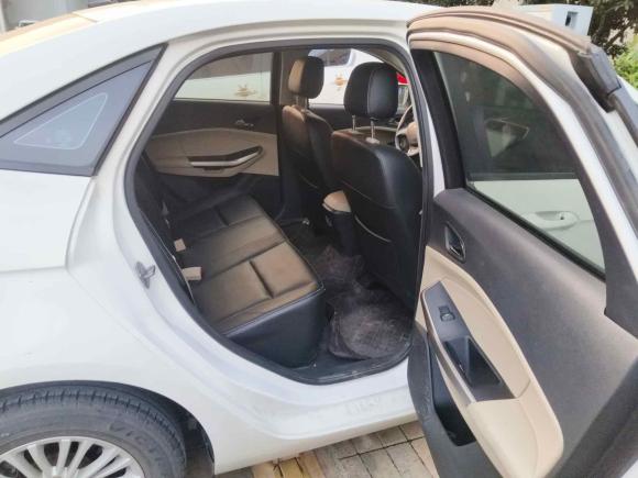 [南京·苏A] 二手福特福睿斯2017款 改款 1.5L 手动舒适型