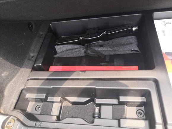 [成都·川A] 二手比亚迪元2017款 1.5L 自动酷炫互联型