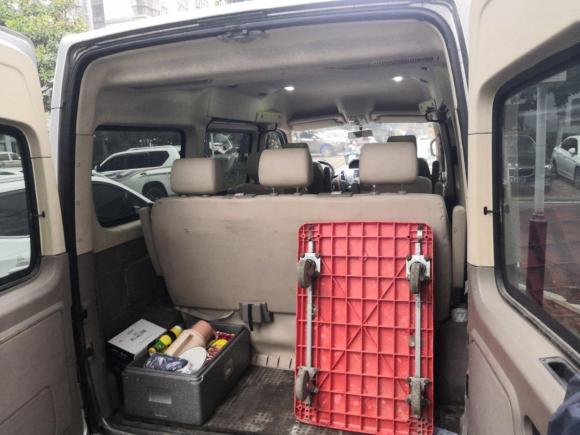 [合肥·皖A] 二手上汽大通MAXUS上汽大通MAXUS V802011款 2.5T 短轴中顶尊杰版