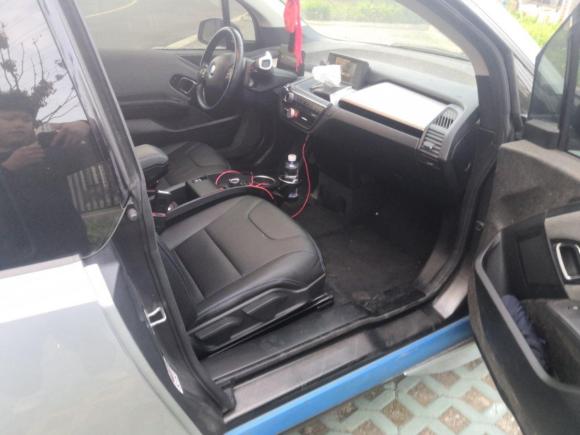 [苏州·苏E] 二手宝马宝马i32015款 时尚型