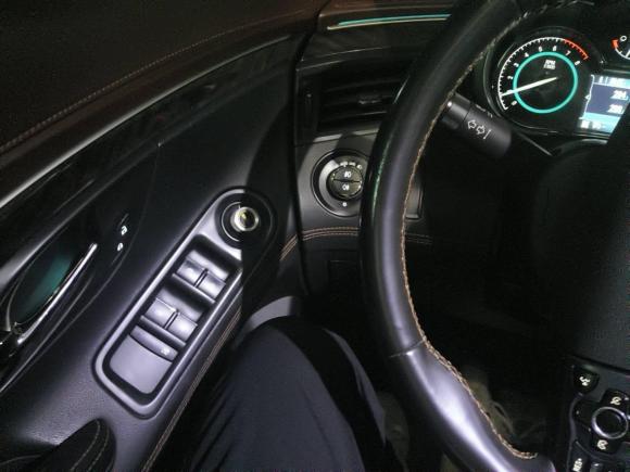 [南昌·赣M] 二手别克君越2013款 2.4L SIDI精英舒适型