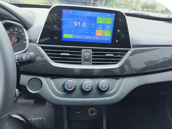 [杭州·浙A] 二手宝骏宝骏3102017款 1.5L 自动时尚型