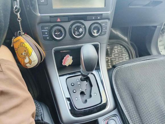 [青岛·鲁B] 二手雪铁龙C4世嘉2016款 1.6L 自动豪华型