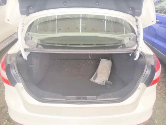 [南昌·赣M] 二手福特福克斯2012款 三厢 1.6L 自动舒适型