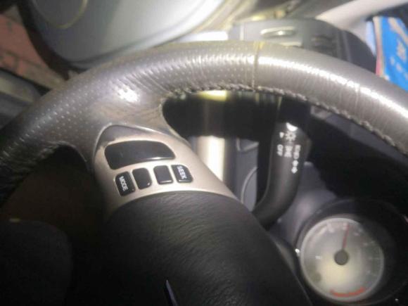 [杭州·浙A] 二手海马普力马2012款 1.8L 自动7座尊享版