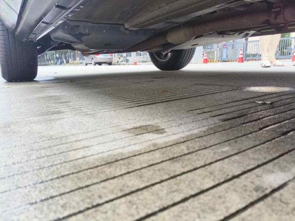 [宁波·浙B] 二手路虎揽胜极光2014款 2.0T 5门耀享版